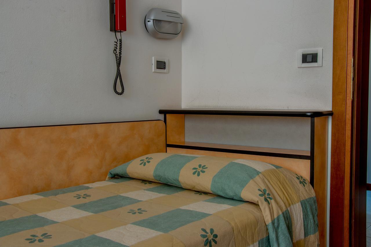Hotel Ulisse Carpegna Bagian luar foto